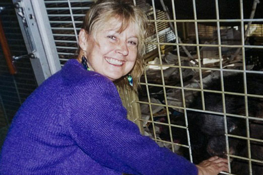 Đi làm giúp việc nhà người quen, người phụ nữ bị tinh tinh cào mặt đến mức không thể nhận ra, nhiều năm sau dung mạo của cô thay đổi kinh ngạc