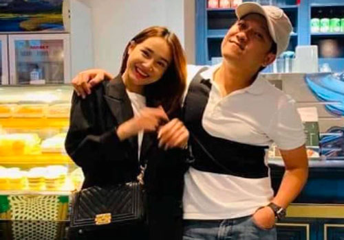 Nhà "Mười khó" trốn con đi hẹn hò: Trường Giang quần short, dép tổ ong, nhìn qua Nhã Phương mới hiểu lý do sướng nhất quận Phú Nhuận