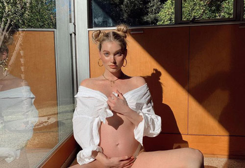 'Búp bê Thụy Điển' Elsa Hosk mang bầu lớn vẫn quá đỗi gợi cảm