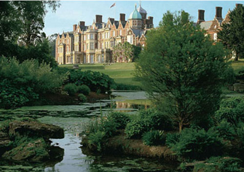 Top 10 tòa lâu đài nguy nga nhất thế giới