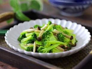 Những sai lầm cơ bản khi chế biến rau củ làm mất chất dinh dưỡng, 'rước' độc cho cả nhà