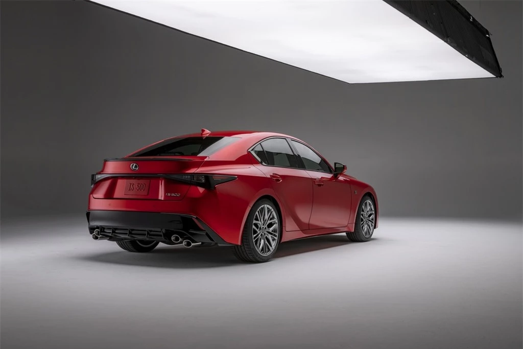 lexus, is f sport, is 500 f sport, f sport, lexus f sport, lexus is 350 f sport, is 500 f sport performance, mercedes, mercedes-benz, mercedes c-class, c-class anh 15