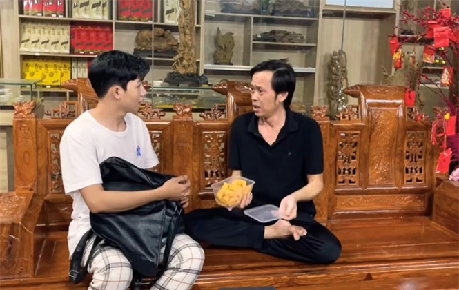 Hoài Linh than trời với con trai nuôi: 'Đúng là nghiệp quật tôi mà!' - ảnh 3