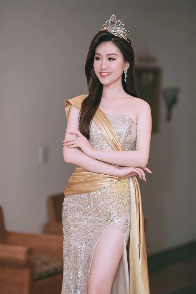 Nhan sắc yêu kiều của Người đẹp Hạ Long từng thi Hoa hậu Việt Nam - ảnh 1