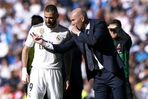 HLV Zidane đang cần Benzema hơn bao giờ hết cho giai đoạn cuối mùa giải