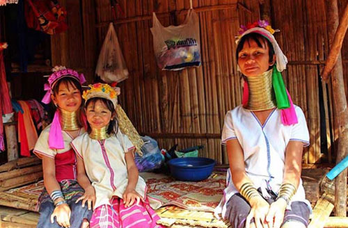 Gặp gỡ những người phụ nữ cổ dài cuối cùng ở Thái Lan