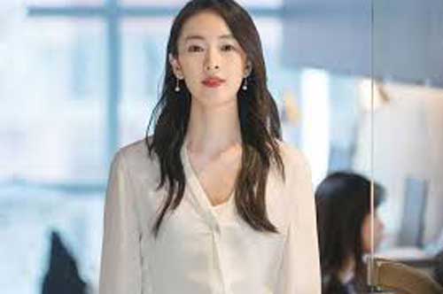 Đi mua đồ về nhà bạn thân ăn lẩu, tôi lặng người trước câu hỏi từ chị bán hải sản, từ đó phát hiện bí mật động trời