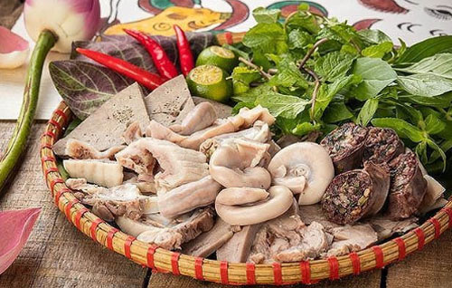 Không muốn 'bệnh đầy người' thì đừng ăn lòng lợn theo cách này