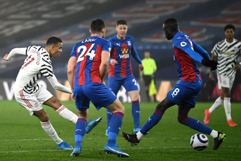 Điểm nhấn trận Palace vs MU: Fernandes lại mất hút, Quỷ đỏ thành 'vua hòa 0-0'