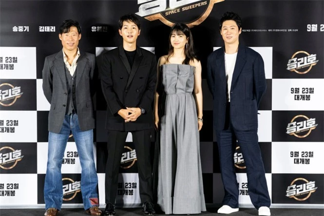 Sự nghiệp Song Joong Ki lên như diều gặp gió sau khi chia tay Song Hye Kyo - ảnh 2