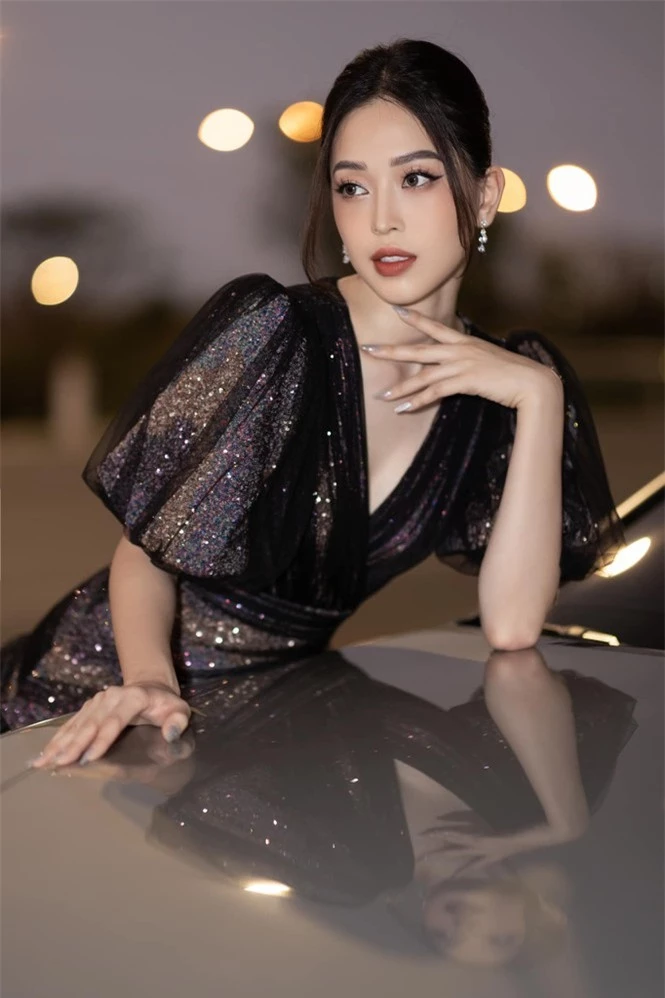 Top 3 Hoa hậu Việt Nam 2018: Tiểu Vy thần thái sang chảnh, Phương Nga-Thúy An ngày càng quyến rũ - ảnh 12