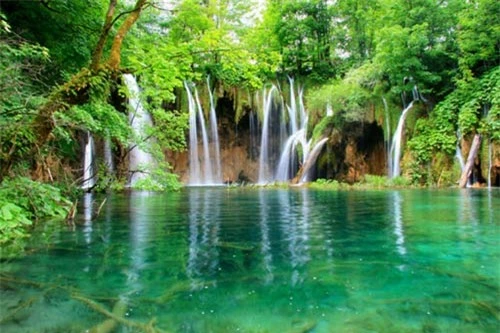 Vẻ đẹp "ngộp thở" của vườn quốc gia Croatia - 4