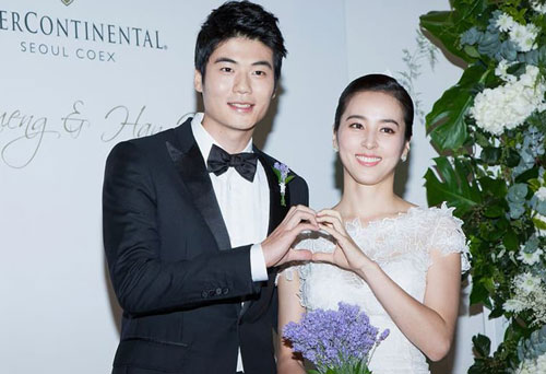 Chồng mỹ nhân 'Truyền thuyết Jumong' bị cáo buộc bắt bạn học quan hệ đồng giới