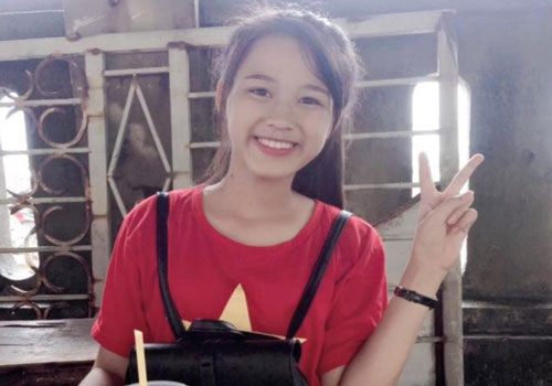 Những hình ảnh ngày bé chưa từng hé lộ của Hoa hậu Đỗ Thị Hà