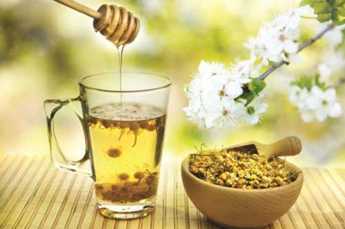 9 cách cực đơn giản chữa nhiệt miệng mùa nắng nóng