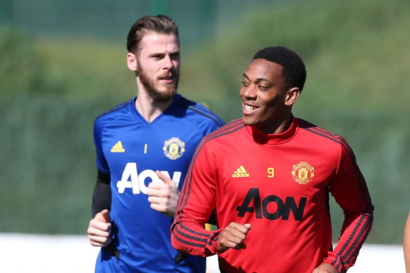 De Gea và Martial (phải).