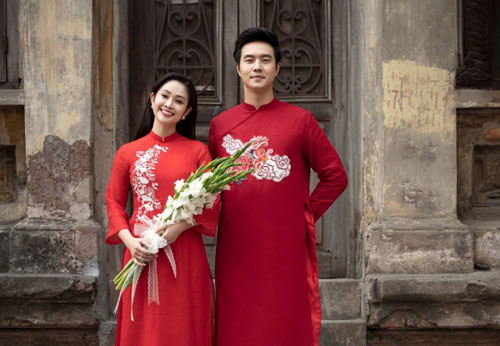 Cặp đôi Đức Hiếu "Hồ sơ cá sấu" và MC Thuỳ Linh ngày càng viên mãn