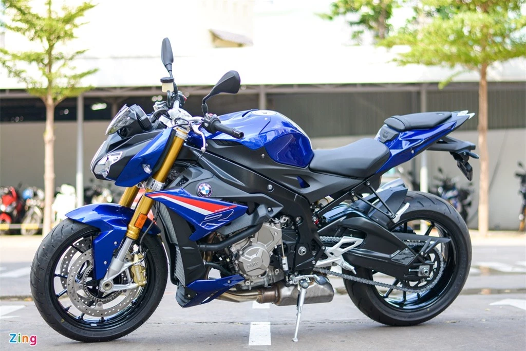 Chi tiet BMW S 1000 R San Marino Blue gia hon nua ty tai Viet Nam anh 1