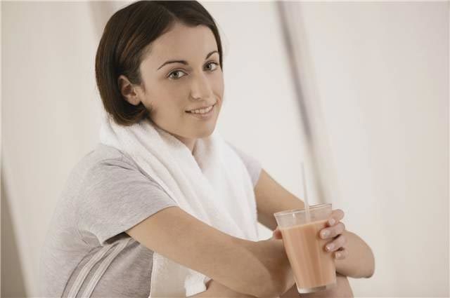Hé lộ đồ uống tốt nhất sau khi tập thể dục