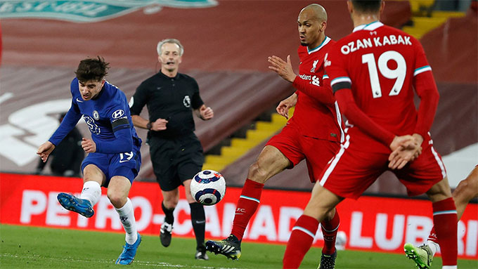 Thất thủ trước Chelsea, Liverpool nối dài mạch thua kỷ lục trên sân nhà