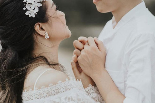 Phụ nữ khôn ngoan sẽ không bao giờ hỏi chồng 5 câu này