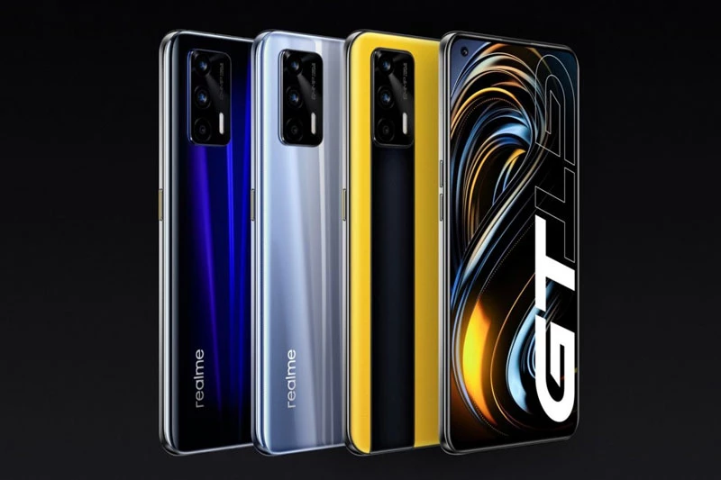 Realme GT 5G.