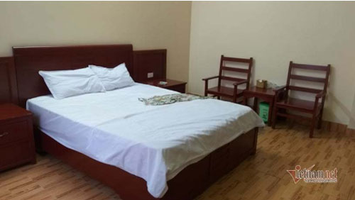 Tình yêu của người đàn bà đẹp và trận đánh ghen tủi hổ trong nhà nghỉ
