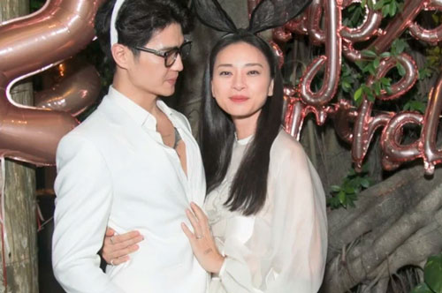 Huy Trần khoe ảnh hẹn hò cuối tuần với Ngô Thanh Vân, để lộ luôn nhẫn cưới đính ước?