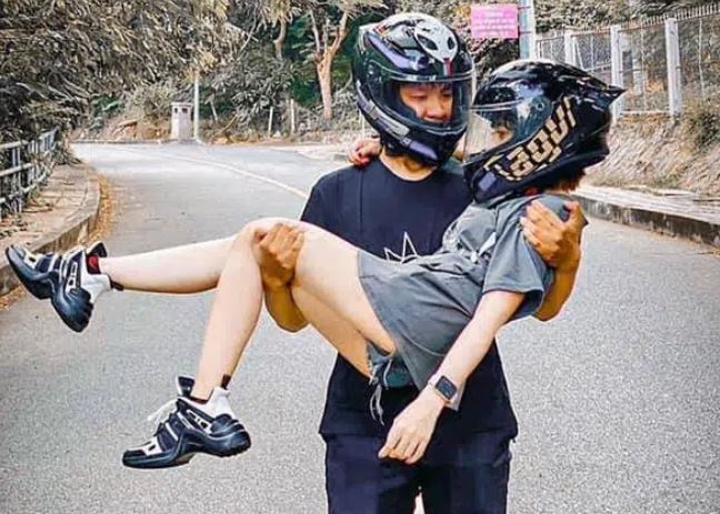 Chuyện tình đặc biệt của bà mẹ đơn thân và chàng “phi công” kém 5 tuổi, chiều cao chênh nhau đến 30cm