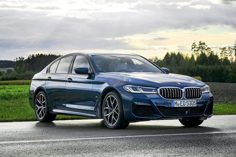 9. BMW (doanh số: 134.393 chiếc).