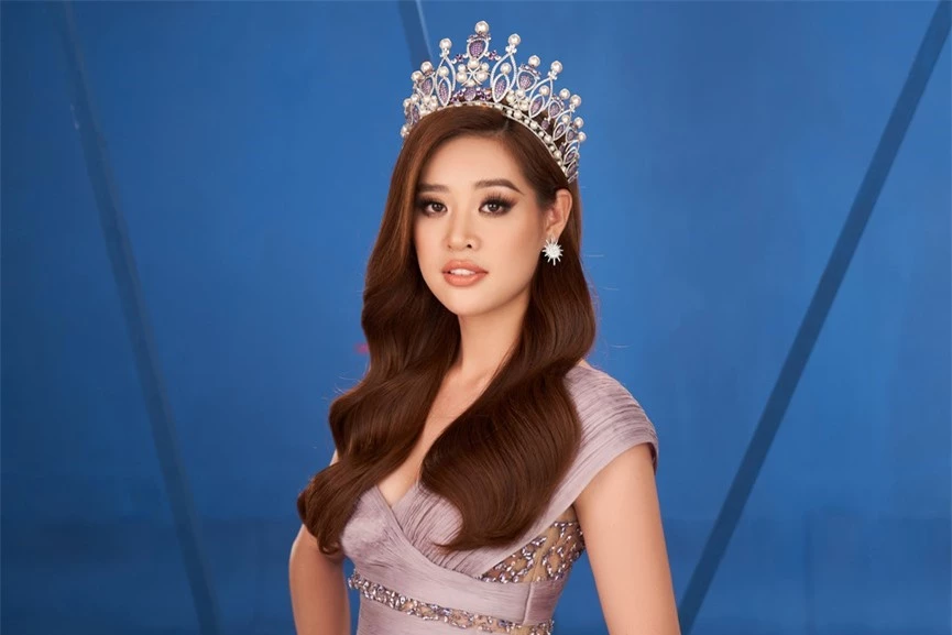 Khánh Vân 'chơi trội' với 5 lay-out nổi bật, quyết tâm 'gây bão' tại Miss Universe 2021  - ảnh 10