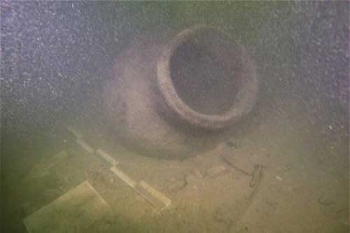 Phát hiện gần nghìn cổ vật dưới hồ thiêng của người Maya