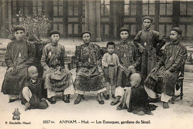 Hoạn quan thời Lê đông cỡ nào, được tin dùng ra sao?