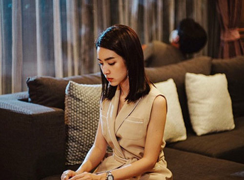 Đắn đo nói sự thật với người yêu cũ sau 8 năm bí mật sinh con