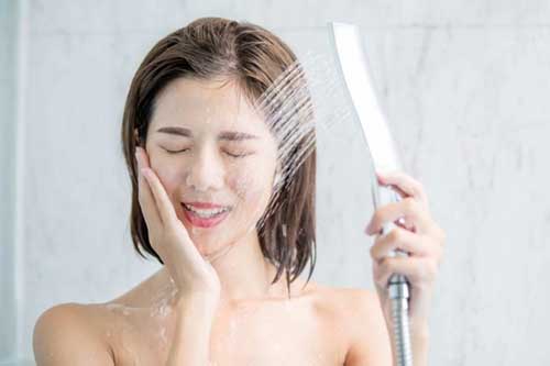 8 điều không nên làm vào buổi sáng để sống khỏe hơn