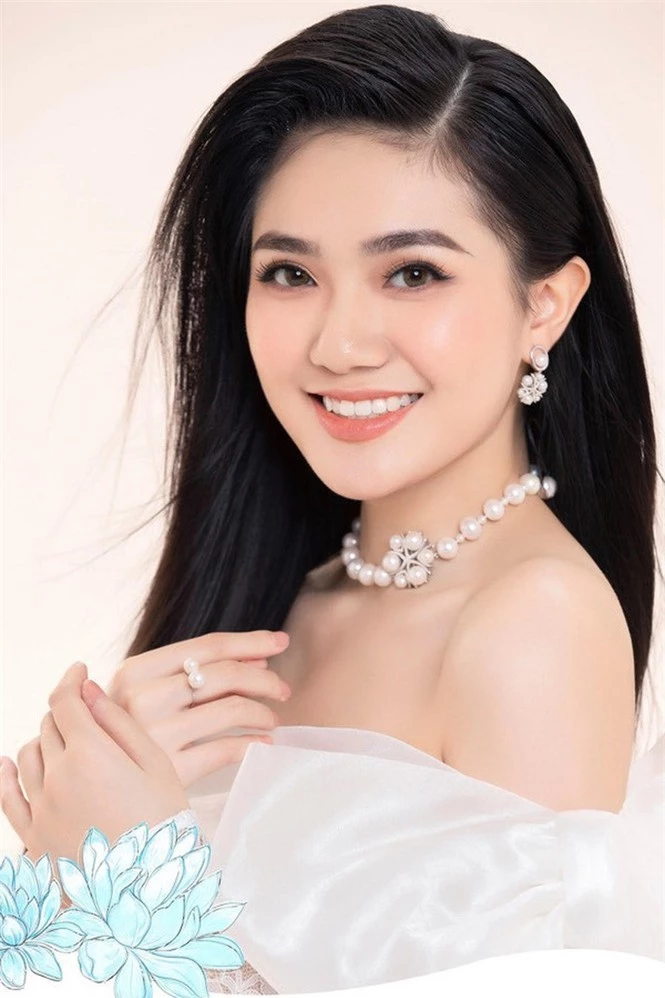 Nhan sắc kiều diễm của Hoa khôi Đại học Hoa sen từng thi Hoa hậu Việt Nam 2020 - ảnh 2