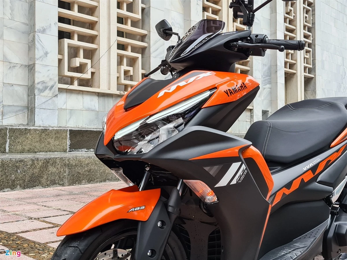 Mua Suzuki Burgman Street hay Yamaha NVX trong tam gia 50 trieu anh 4