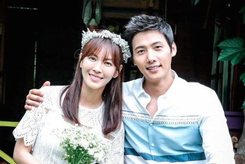 Kim So Yeon tiết lộ lý do dù từng hẹn hò bí mật cùng chồng nhưng lại bị đồng nghiệp "khui" quá dễ