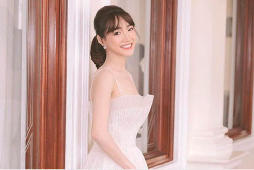 Nhã Phương ám ảnh cân nặng số 1 Vbiz: Dậy từ 6h sáng tập thể dục, soi luôn cả chồng khiến Trường Giang "phát chán"?