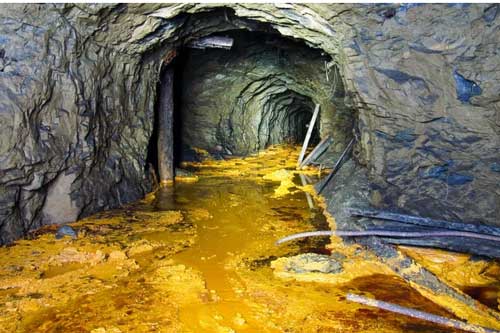 Mỏ vàng "cô độc" nhất hành tinh: Hàng trăm tấn vàng "nằm yên" không được ai khai thác