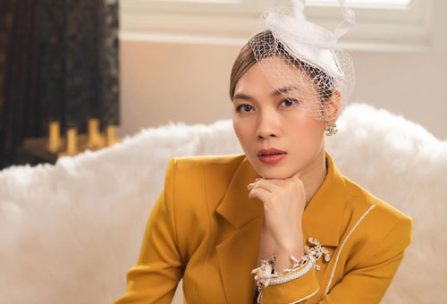 Mỹ Tâm: 'Đừng mở miệng ra nói ước gì được làm miễn phí cho chị, các bạn đem cả tài sản ra Tâm cũng không nhận các bạn làm đâu'