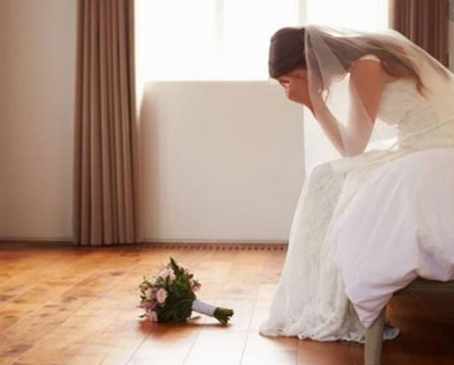 ‘Sự cố’ khiến cô dâu trẻ bỏ về nhà mẹ đẻ ngay đêm tân hôn