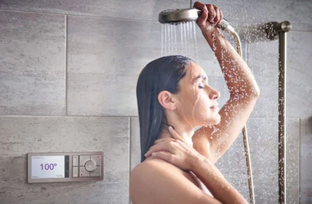 Đây là kiểu tắm cực nguy hiểm trong mùa hè: Đem lại cảm giác thoải mái nhưng tàn phá sức khỏe rất nhanh, thậm chí gây tai biến, đột quỵ