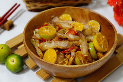 Cách làm món ba chỉ lắc khiến chị em 'phát cuồng'