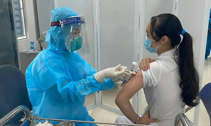 Sáng 9/3, Hà Nội triển khai tiêm vắc xin Covid-19 tại Bệnh viện Thanh Nhàn