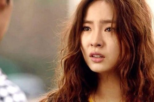 Đêm tân hôn nghe tiếng hét vợ mặc vội quần áo chạy ra để rồi chứng kiến và phát hiện sự thật kinh hoàng..