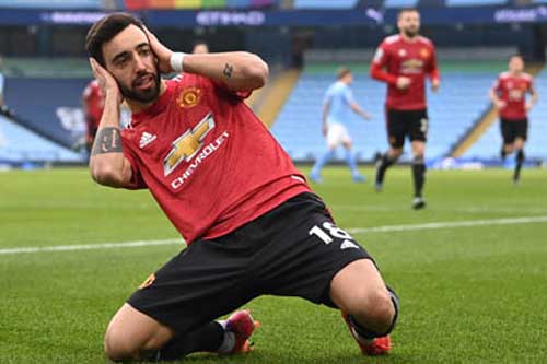 Fernandes 'bỏ túi' hàng loạt thống kê ấn tượng sau trận MU thắng Man City