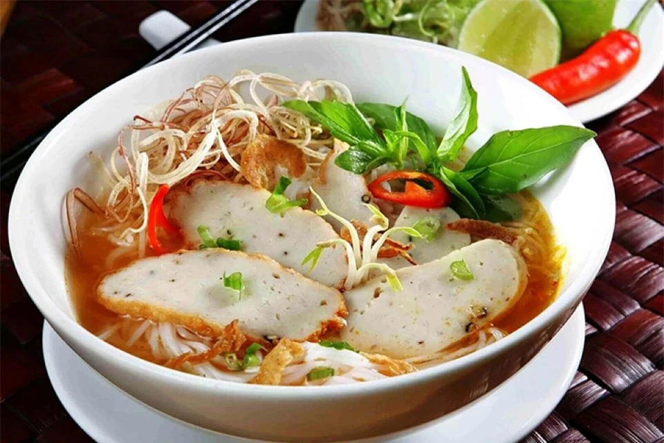 Những món bún ngon không nên bỏ qua khi đến Sài Gòn