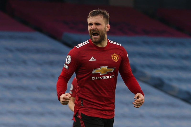 HLV Solskjaer tính để Luke Shaw dự bị cho Telles ở trận derby Manchester