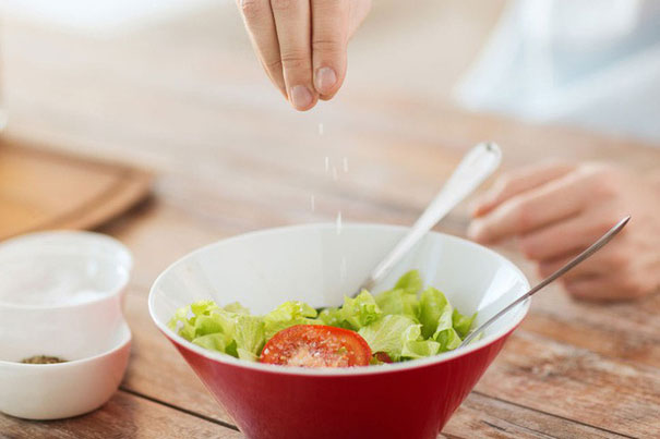 Sự thật ít người biết về các thành phần phụ gia trong thực phẩm: Tăng hương vị nhưng cũng gây hại không kém